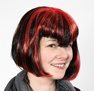 Hexen-Per�cke, schwarz, rot